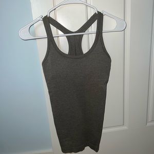 Lululemon tank top